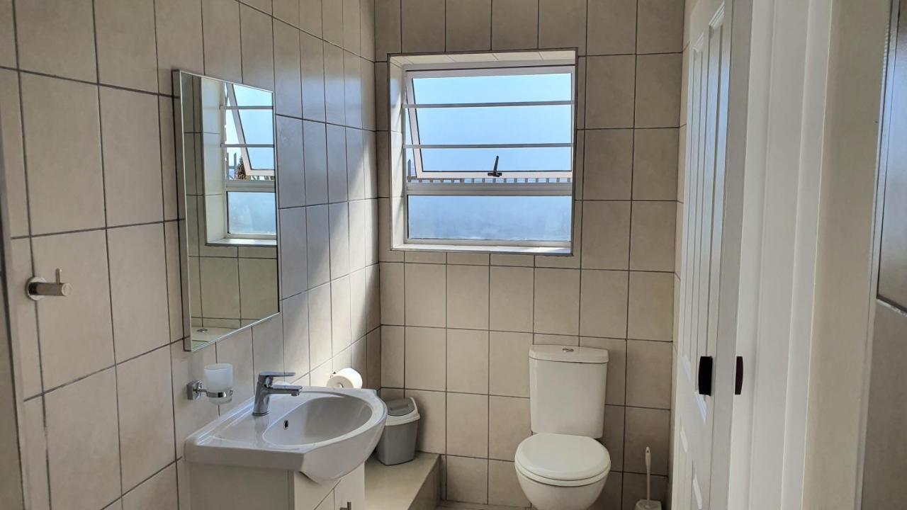 Kelzane Guesthouse 포트엘리자베스 외부 사진
